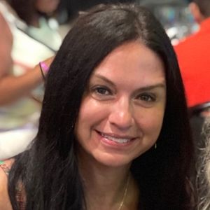 Meet your Posher, Gina